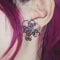 Image 4 of ORCHID 02 Earrings