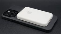 Peel mag safe battery pack