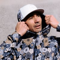 Image 3 of Sweat à capuche homme JB