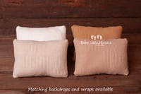 Image 1 of EMMA collection pillow