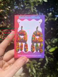 Rainbow love earrings 