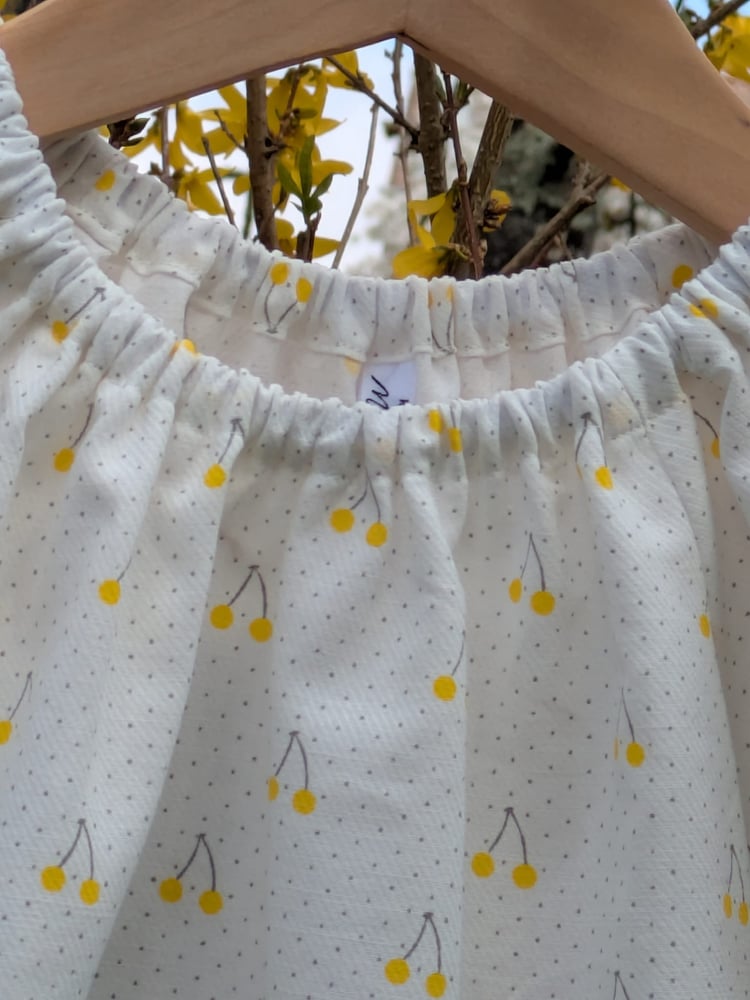 Image of Blouse aux cerises