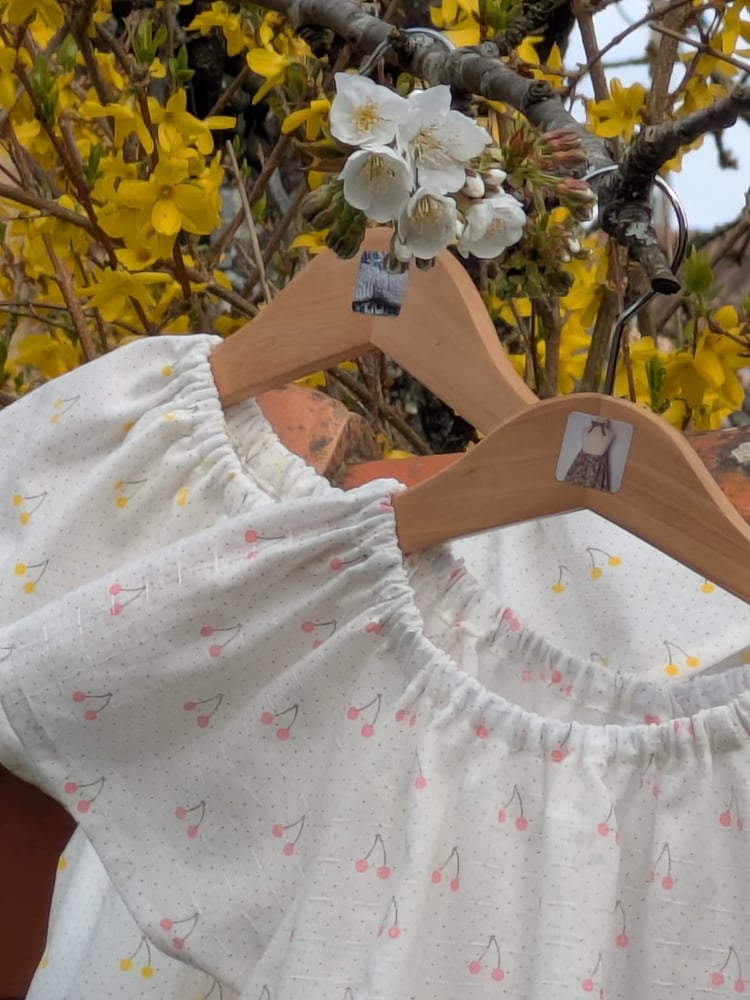 Image of Blouse aux cerises