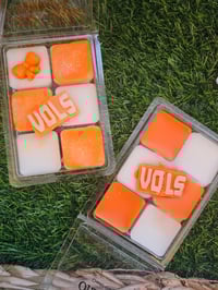 Image 1 of Vols - Go Big Orange Creamy Orange-A Rockytop Wax Works exclusive custom houseblend fragrance 