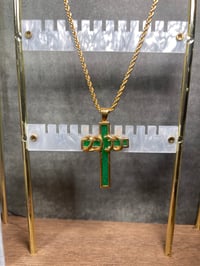 Gold Tone Green Jade Colored Cross 4 Rings Religious Crucifix 