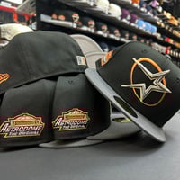 Image 2 of New Era 59Fifty Black / Graphite/ Dome  