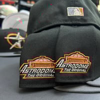 Image 3 of New Era 59Fifty Black / Graphite/ Dome  