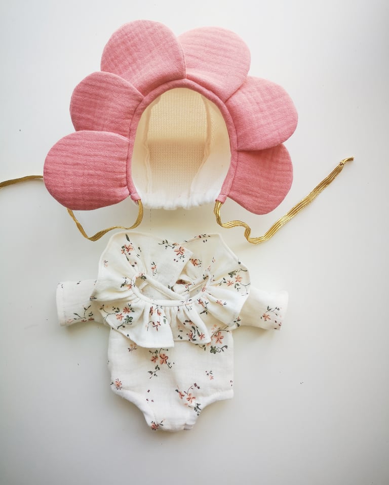 Tenue fleur rose Image 2