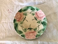 Image 4 of Assiettes barbotine Roses 