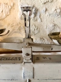 Image 4 of Balance ancienne