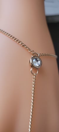 Image 6 of Kiss Chain | Ring And Bracelet Hand Chain