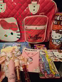 Image 5 of Hello Kitty Hot Pink & White Travel Bag Bundle 