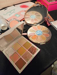 Image 6 of Juicy Couture Bling Tote Makeup Bundle 