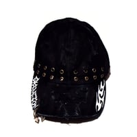 PIERCING HAT