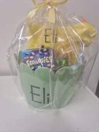 Image 2 of Easter basket hamper 