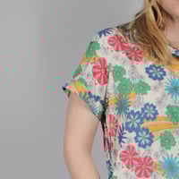 Image 2 of CAMISA FLOWER BEIGE