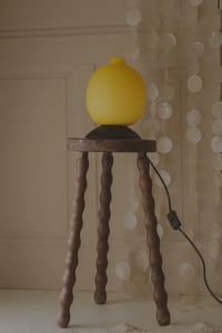 Image 1 of Lampe globe citron - vintage 