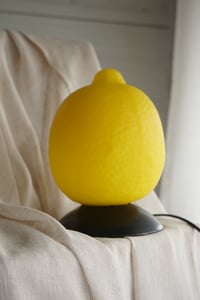 Image 4 of Lampe globe citron - vintage 