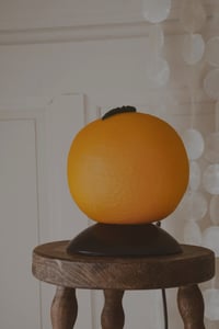 Image 2 of Lampe globe orange - vintage 