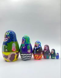 Image 4 of Bermuda Dolls 10