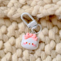 Image 2 of Pretty Cat Charm