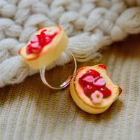 Image 10 of Strawberry Cat Tart Set