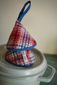 Image 4 of Pair of Bright Fabric Cone-shaped Pot Holders Kitchen Accessories Cast Iron Caps