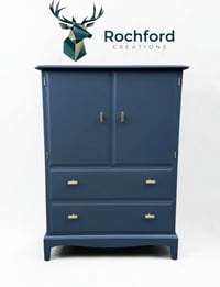 Image 1 of Stag Minstrel Linen Cupboard.