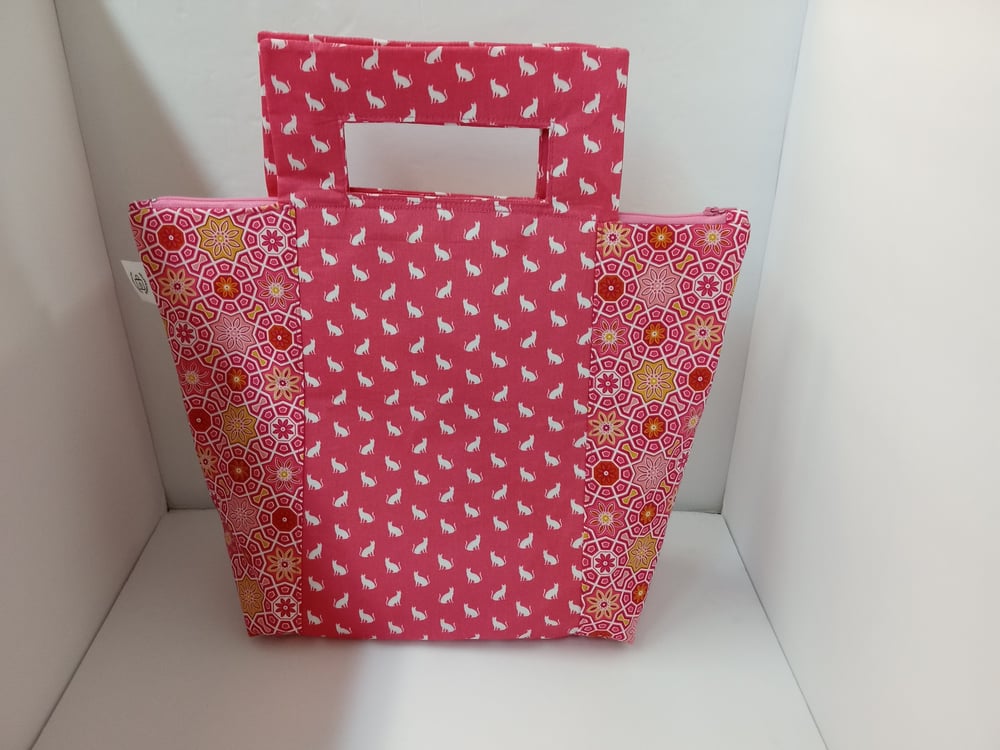 Image of Cat oops!  Medium size tote 10% off & Free Shipping! Price has been adjusted.