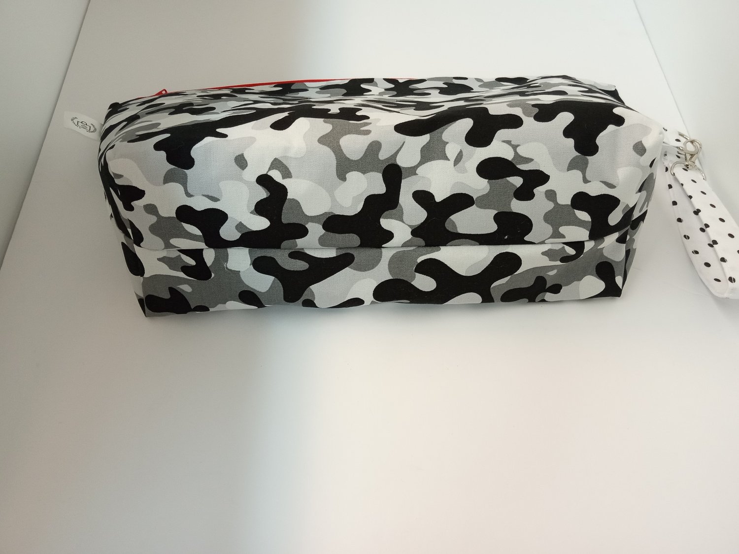 Image of Wide zippered pouch in Camo print 10% off + Free Shipping!