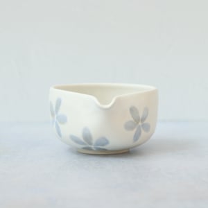 Image of Flower Pattern Matcha Bowl