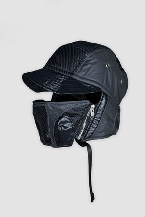 Hunter Hat V2 Black / Charcoal