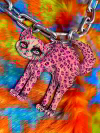Image 4 of Pink Squeak Kittie Chain