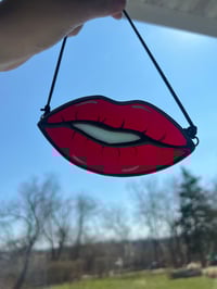 Image 1 of Lips