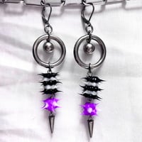 Image 2 of . : + ur fav scene queen’s earrings + : .