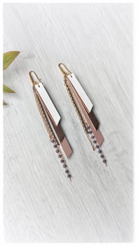 Image 3 of Orecchini pendenti in pelle NINFA CRYSTAL - Nude