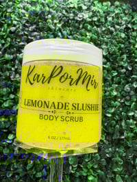 LEMONADE SLUSHIE BODY SCRUB