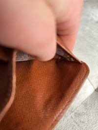 Image 11 of Louis Vuitton Unisex Monogram Vintage Purse
