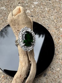 Image 4 of Chrome diopside size 6.5