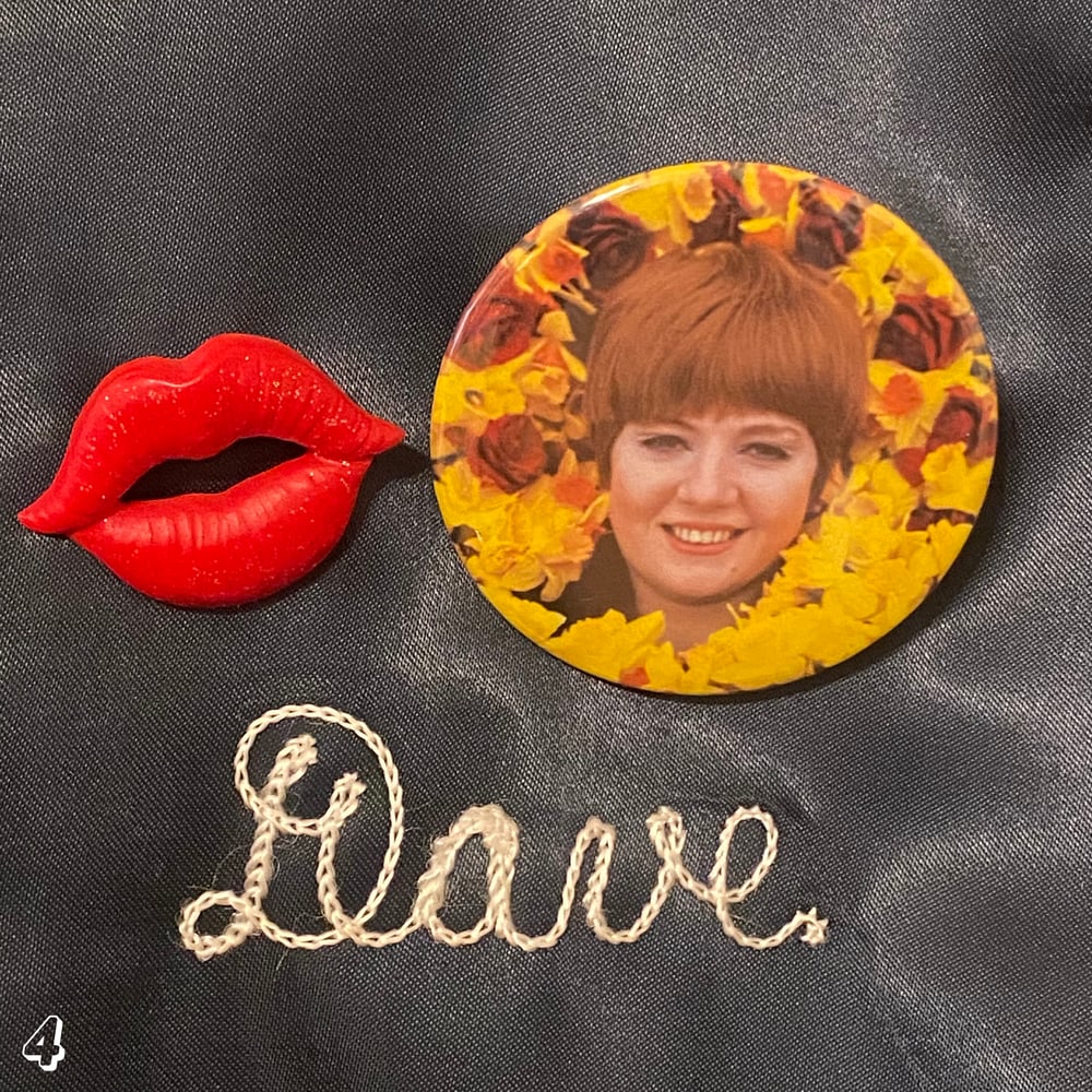 Image of Girl Groups & Girl Singers Buttons! (Volume III)