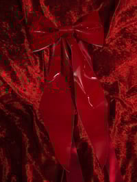 Leather Pussy Bow Patent Red