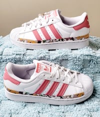 Image 1 of Adidas Kids White/Pink Sneakers Size 2