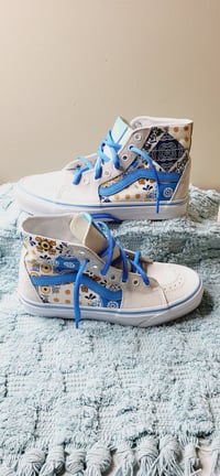 Image 1 of Vans Unisex sk8-hi multicolor floral lace up sneakers Size 7