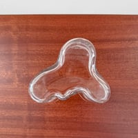 Image 3 of Iittala Aalto Savoy Clear Glass Vase (95 mm)