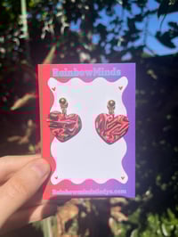 Electric heart earrings 