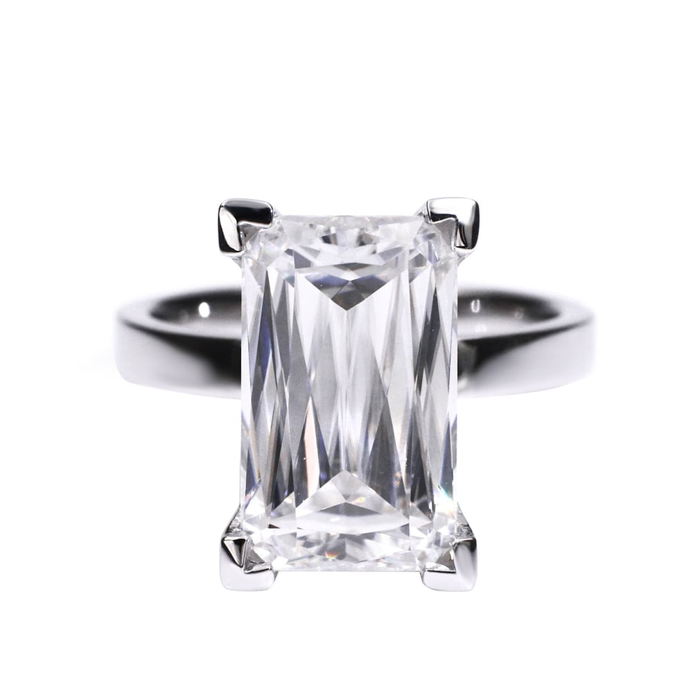 Image of Lab Grown Diamond ring - The Empire