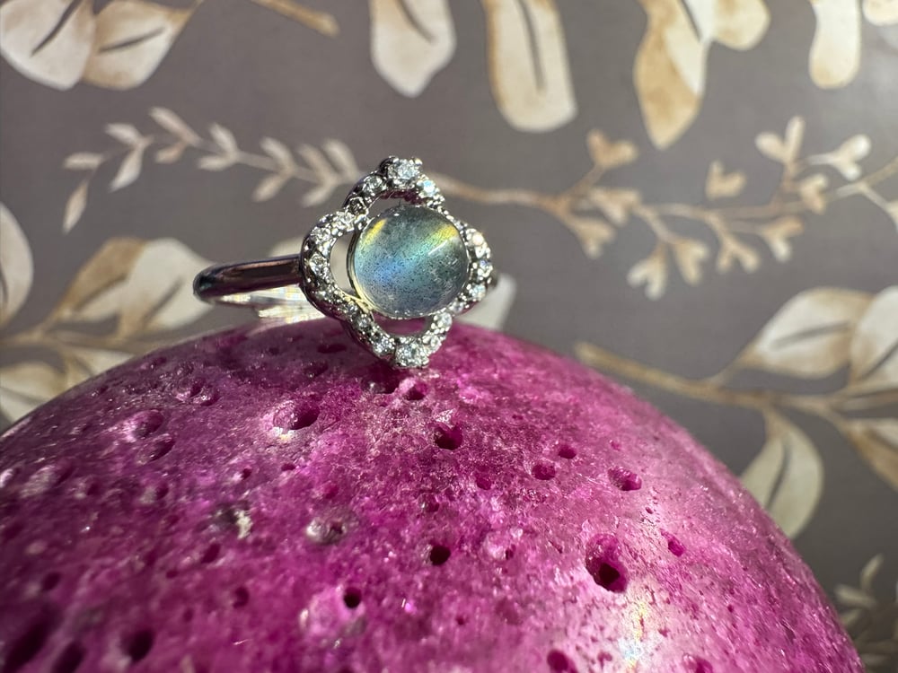 Image of Flashy Moonstone Ring