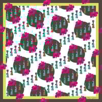 Image 1 of Cayenas Fucsia y muñecas sin rostro 