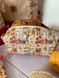 Image 5 of Trousse pour petits projets tricot ou accessoires: Petites souris au potager