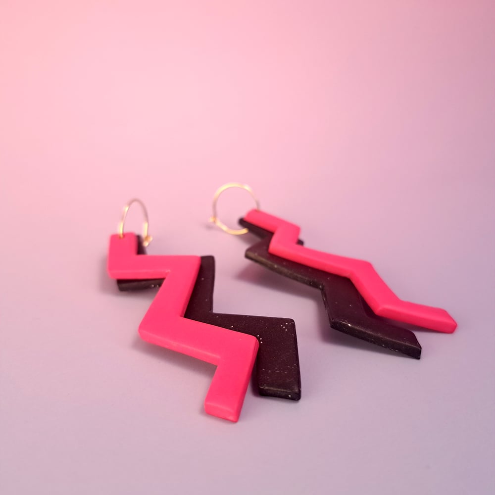 Image of Zigzag Pink